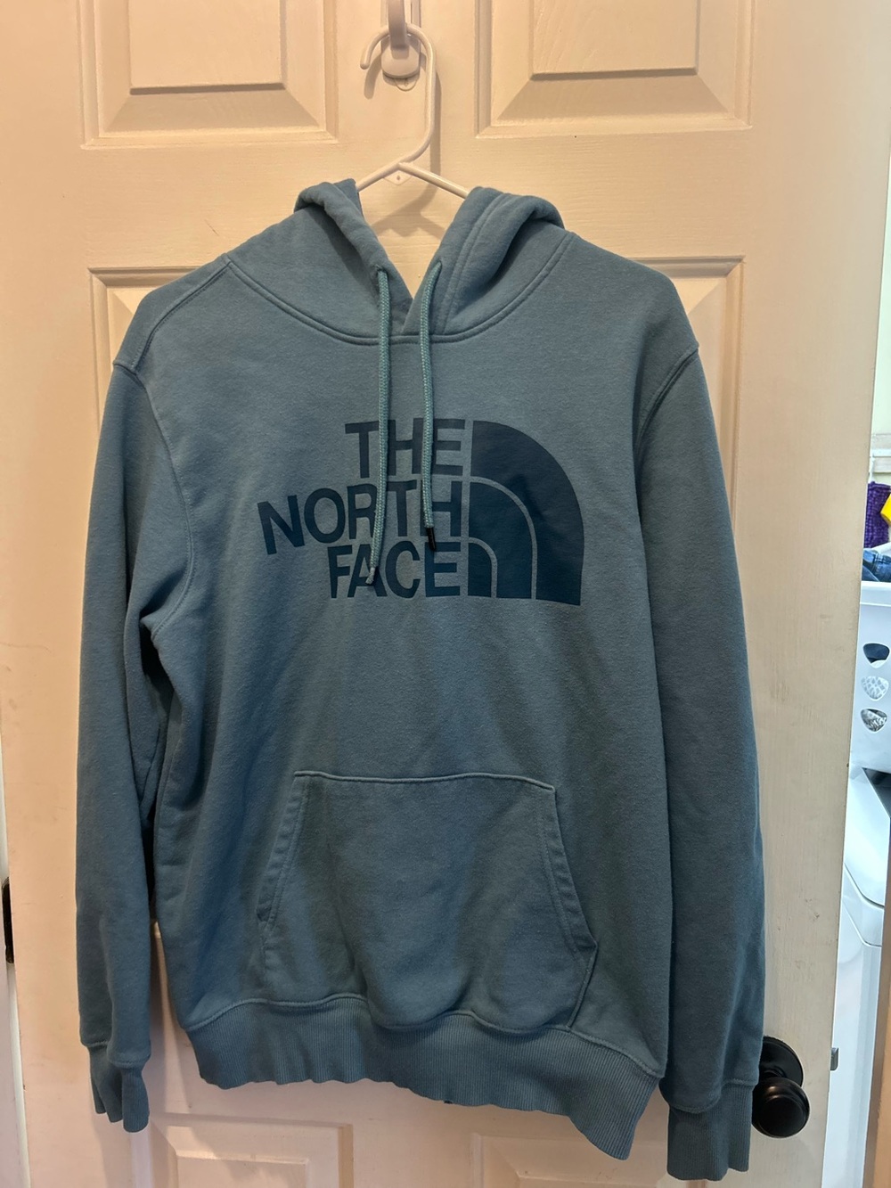 Vintage The North Face Dusty Blue Logo Pullover Hoodie Woman’s sz Medium